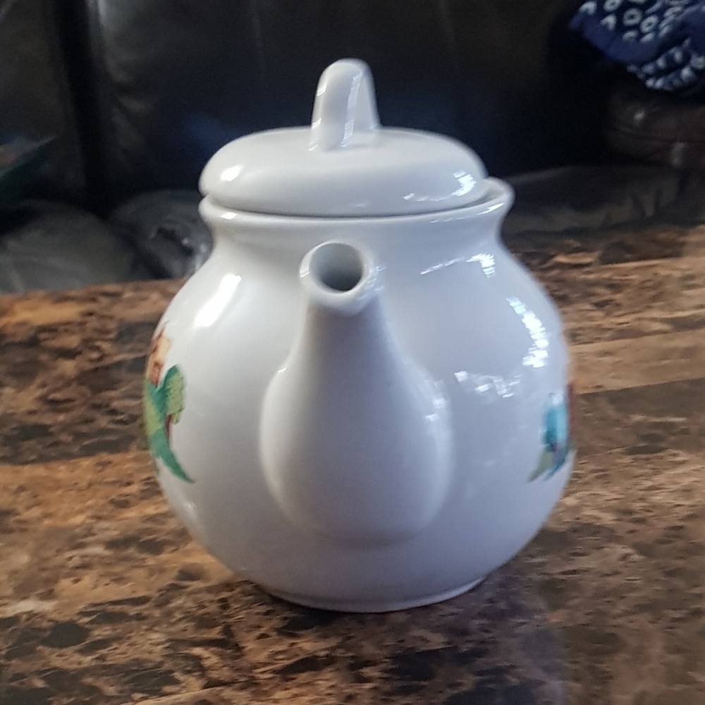 Teapot - Picture 5 of 7